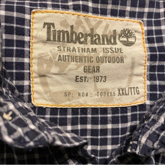 Timberland Long Sleeve Navy Blue & White Plaid Button Down Shirt in Mens XXL. - Picture 3 of 3